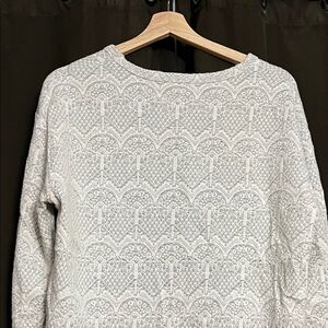 Casual Lightweight Lace Pattern Women's Sweater